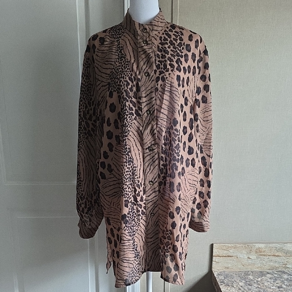 Vintage Nygard Collection Animal Print Button-Up Blouse